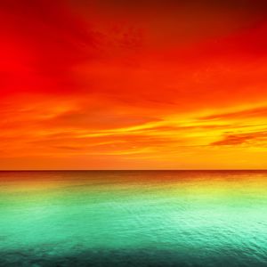 bigstock-Beautiful-sunset-over-the-sea-36467401