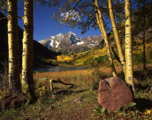 bigstock-Maroon-Bells-rock--442566